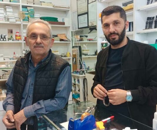 Baba, Oğul’dan Saat Tamiri Sanatı