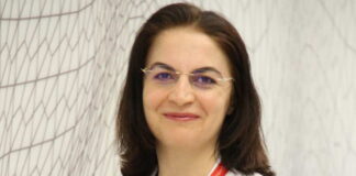 Saçların yenilenmesi için yumurtayı da tüketmeyi önerdi